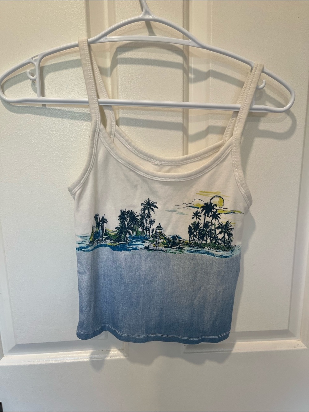 Women's Cream and Blue Tropical Print Tank Top Y2K